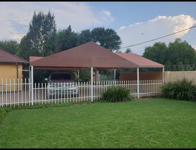 4 BEDROOM HOUSE FOR SALE IN WOLMARANSSTAD